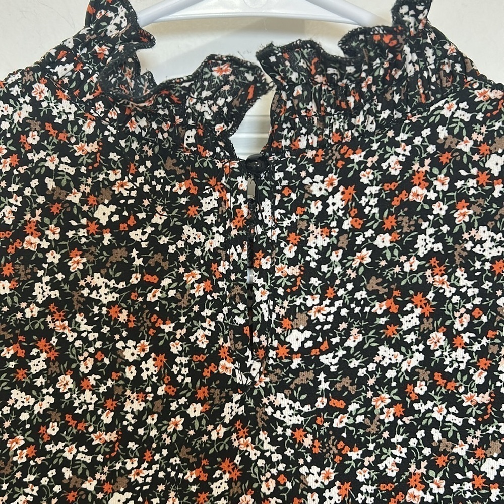 SHEIN Ruffled Floral Puff Sleeve Blouse size small black business casual - Picture 5 of 7